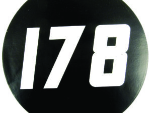 Autocollant latéral 178