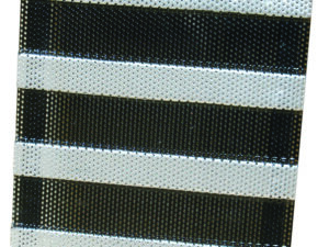 Grille calandre 330mm 4 barres horizontales