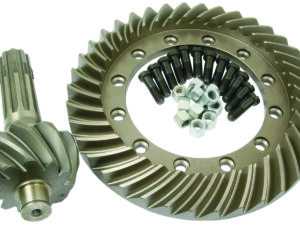 Couple cônique 11×38. avec boulons de fixation.