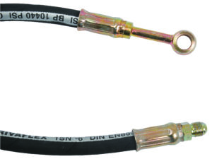 Flexible hydraulique sur vérin de direction assistée