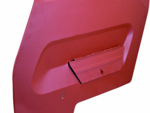 Aile droite avec boîte à outils