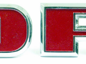 Emblême milieu de calandre