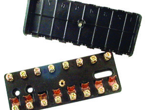 Boitier fusibles=4998854